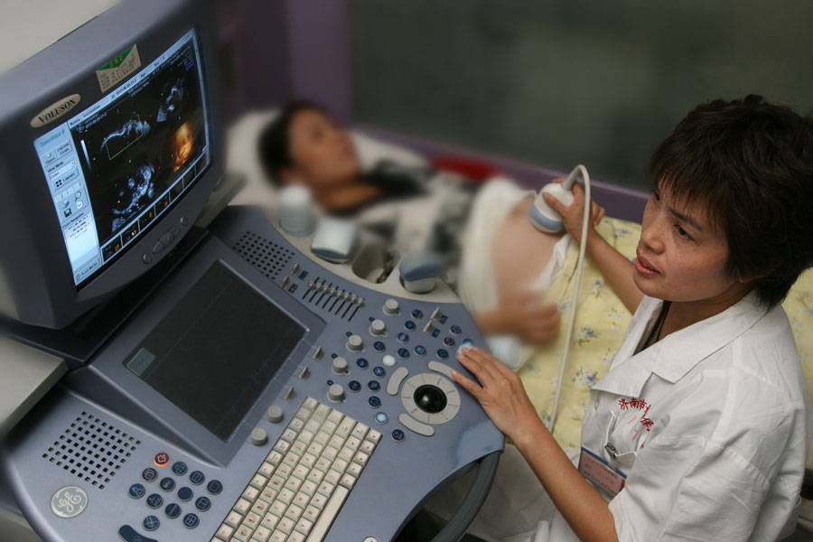 锦州中医院试管婴儿费用明细表，18项目价格区别一览！